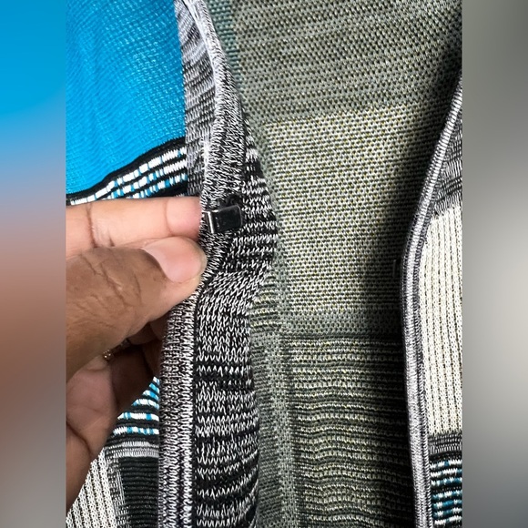 Ming Wang Women’s cardigan - Patchwork knit design - Size XL - Picture 4 of 8